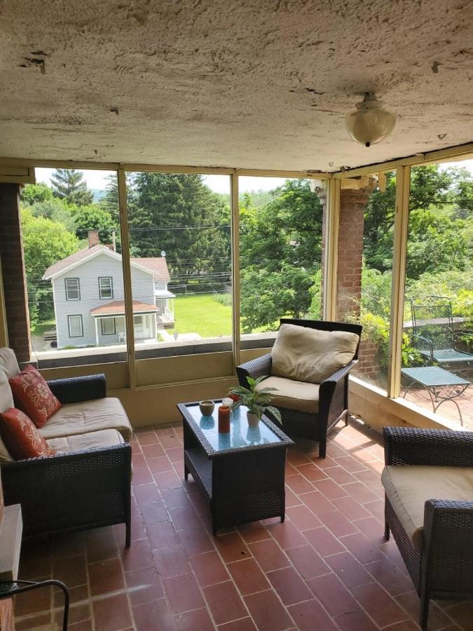 Cook Mansion Bed & Breakfast Montour Falls Buitenkant foto