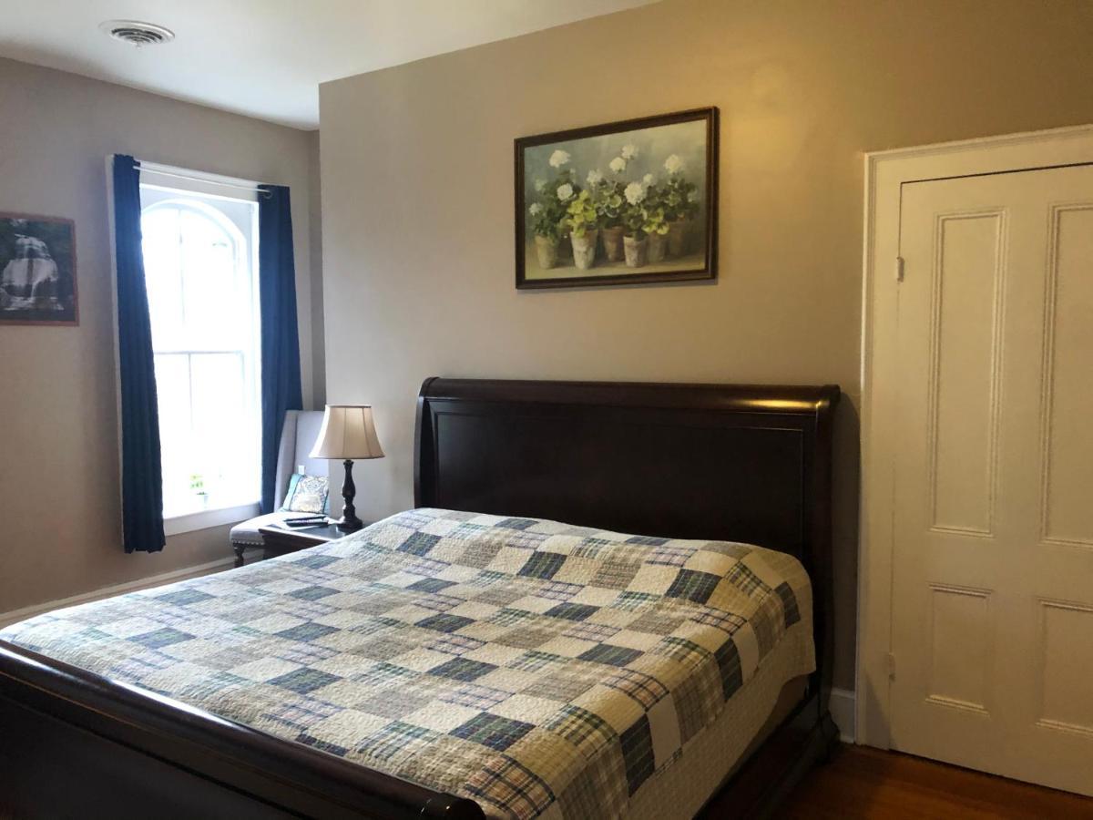 Cook Mansion Bed & Breakfast Montour Falls Buitenkant foto
